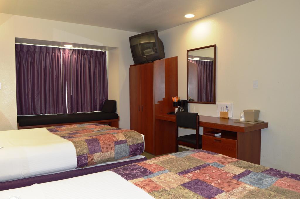 Microtel Inn And Suites By Wyndham Miami Ok Quarto foto